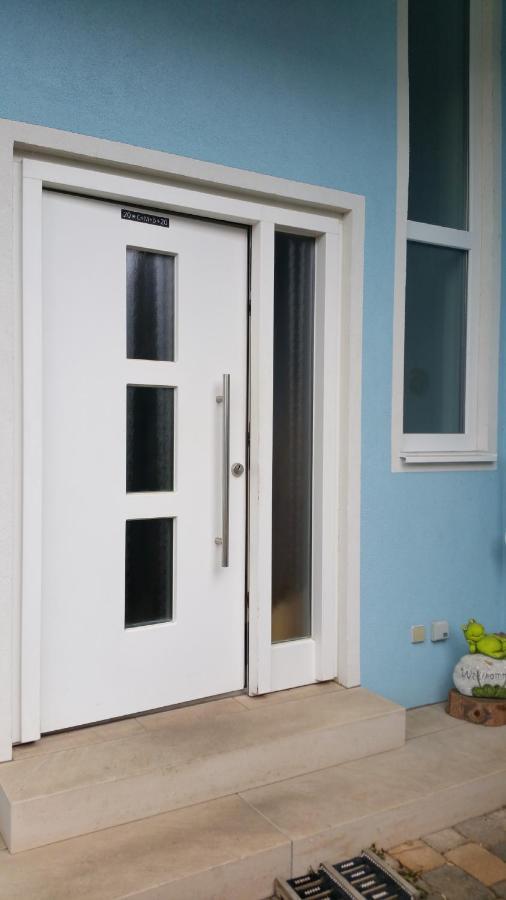 Ferienwohnung Rosenbluete Neustadt an der Weinstraße Buitenkant foto