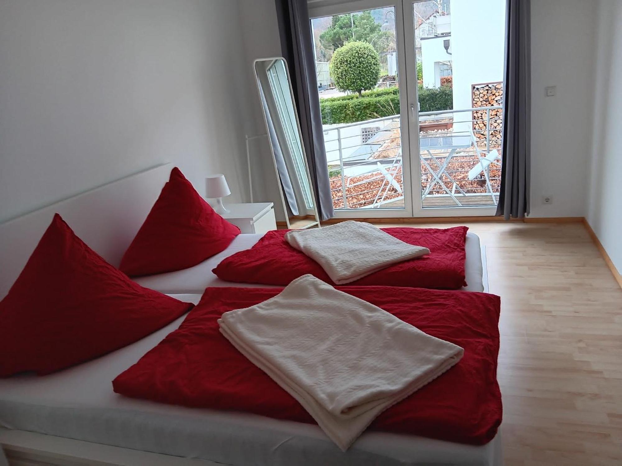 Ferienwohnung Rosenbluete Neustadt an der Weinstraße Buitenkant foto